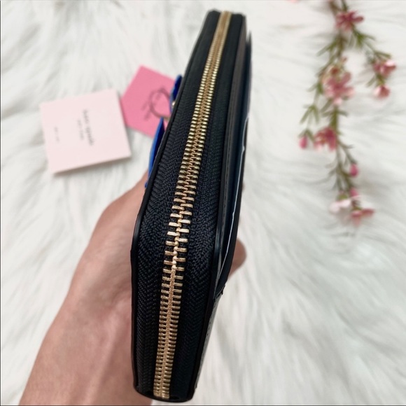 ❄️🚙 SOLD - KATE SPADE Zip Wallet 🚙❄️ - Picture 8 of 15